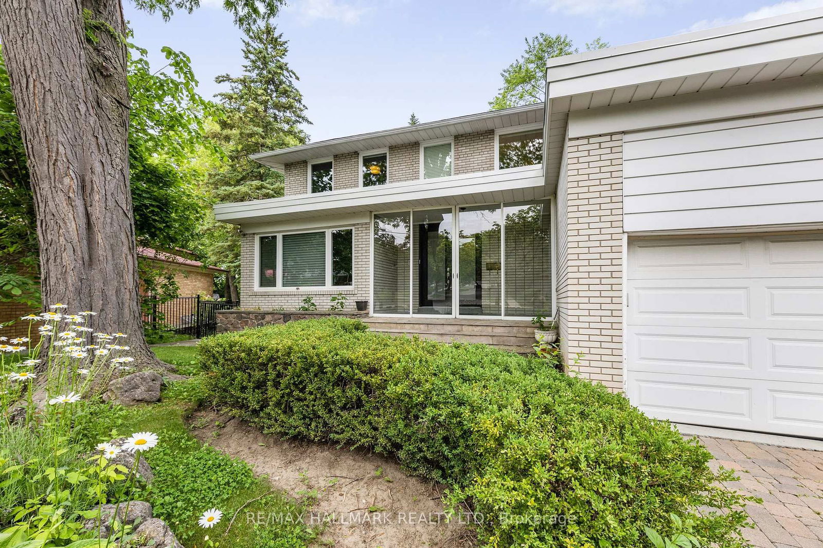 Detached House for sale at 117 Banstock Drive, Toronto, Bayview Woods-Steeles, M2K 2H7 - MLS: C12222451