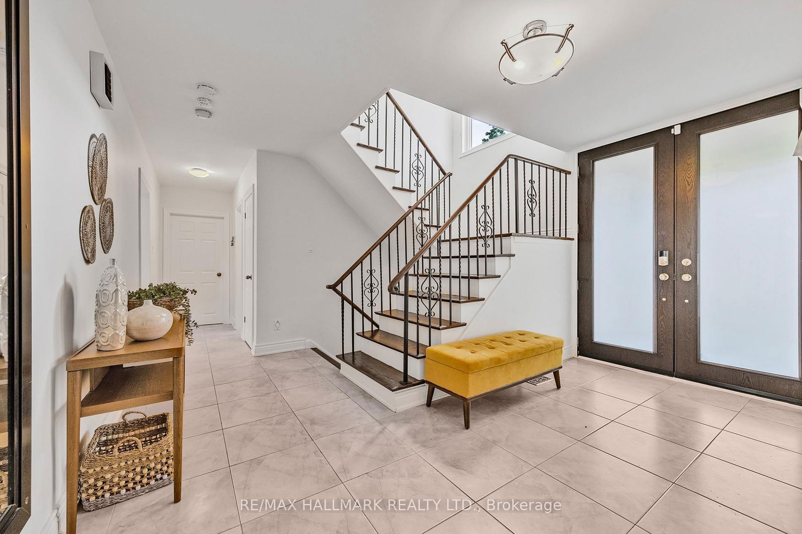 Detached House for sale at 117 Banstock Drive, Toronto, Bayview Woods-Steeles, M2K 2H7 - MLS: C12222451