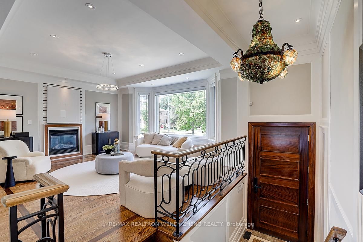 Detached House for sale at 93 Parkview Avenue, Toronto, Ontario, M2N 3Y4 - Willowdale East - MLS: C12222581