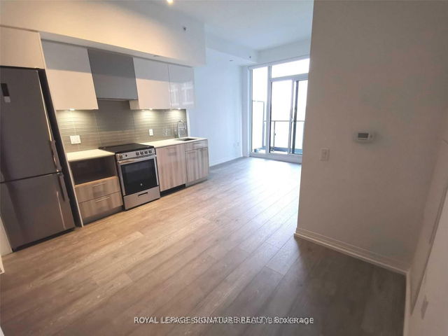 1020 - 251 Jarvis Street