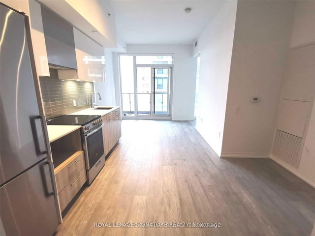1020 - 251 Jarvis Street