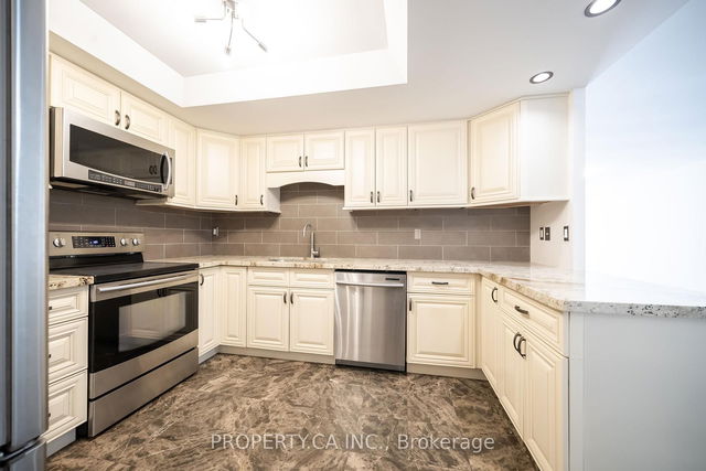 203 - 55 Lombard Street