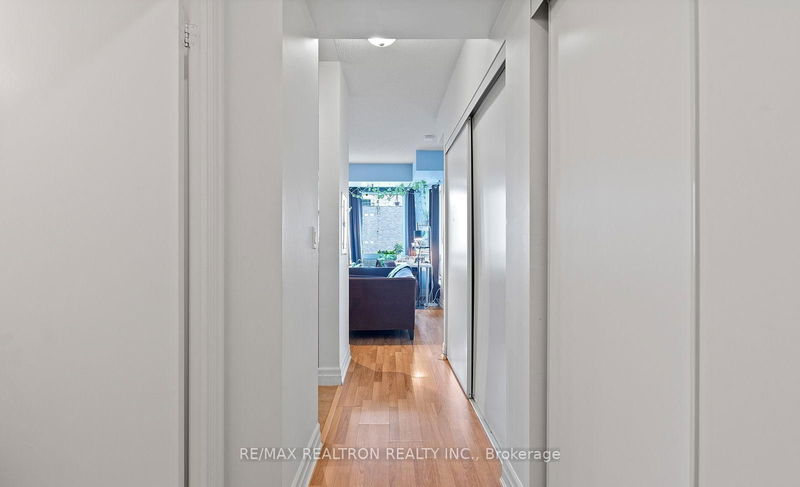 Room1