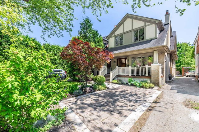 35 Sheldrake Boulevard