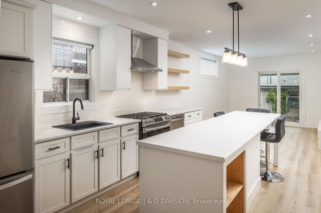 Main - 278 Markham Street