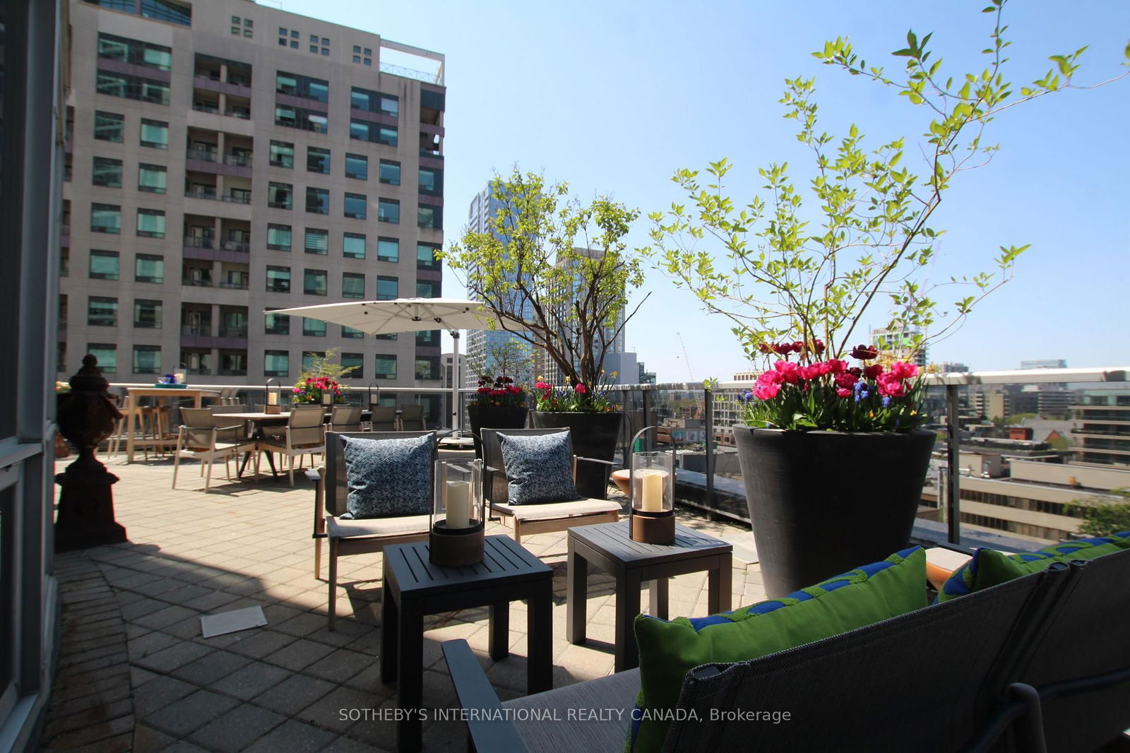 Property at 10 Bellair