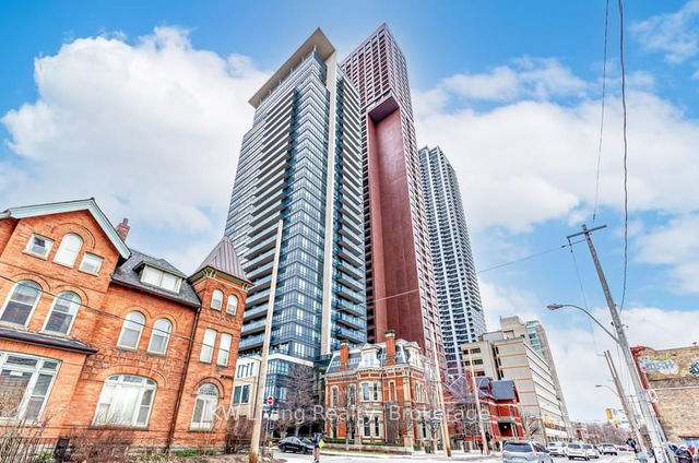 3001 - 28 Linden Street