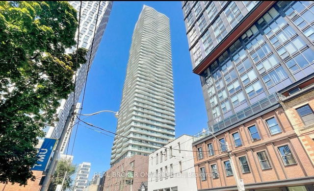 405 - 100 Dalhousie Street