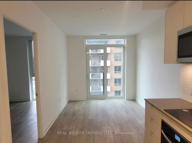 405 - 100 Dalhousie Street