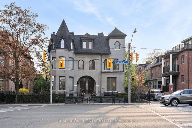 4 - 300 Avenue Road