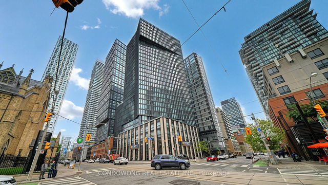 1103 - 60 Shuter Street