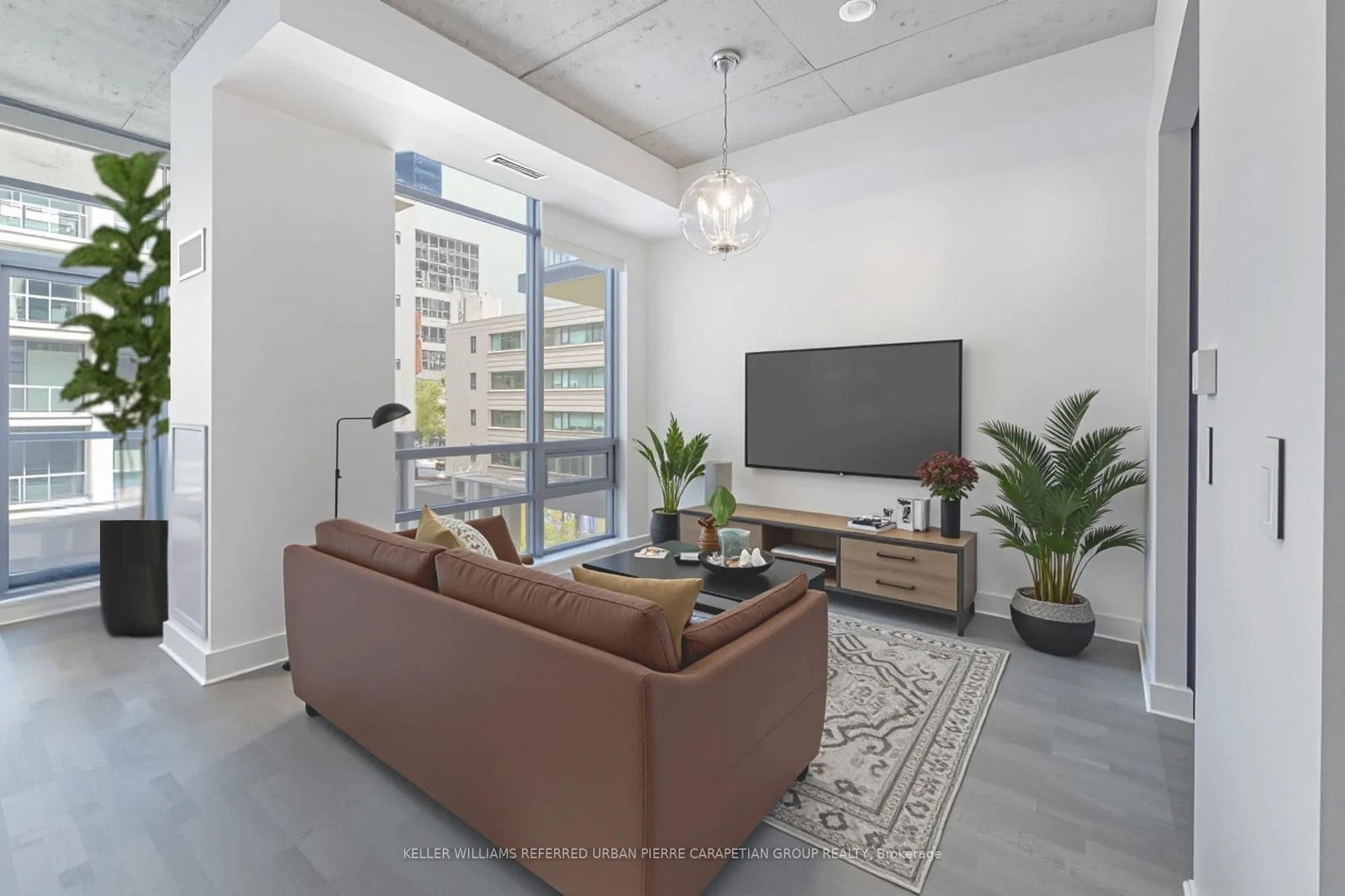 Property at 399 Adelaide