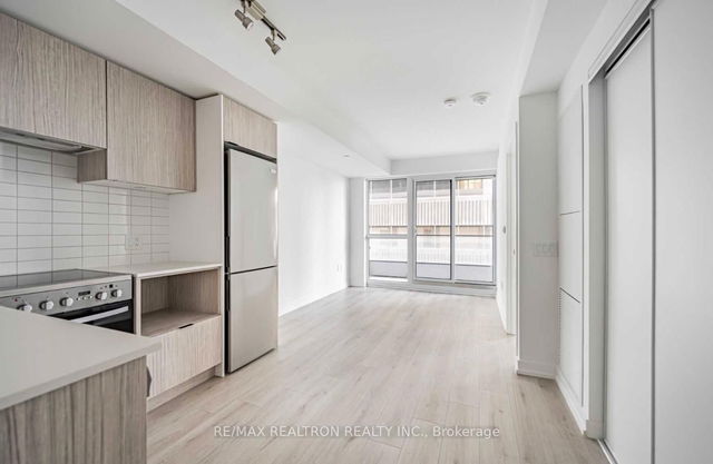 1504 - 395 Bloor Street E