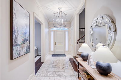 17 Blanchard Rd, Toronto - Bridle Path-Sunnybrook-York Mills image-0-4