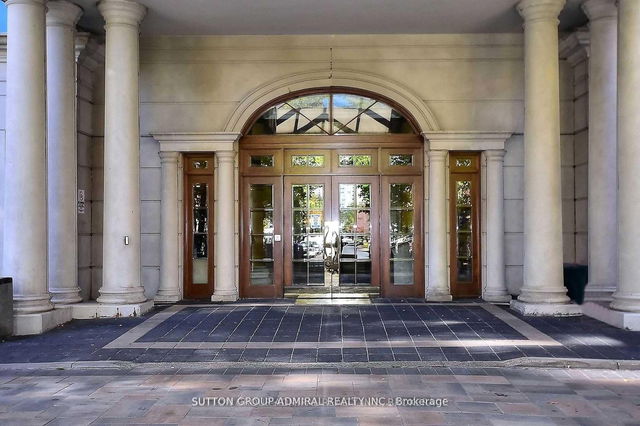 213 - 78 Harrison Garden Boulevard
