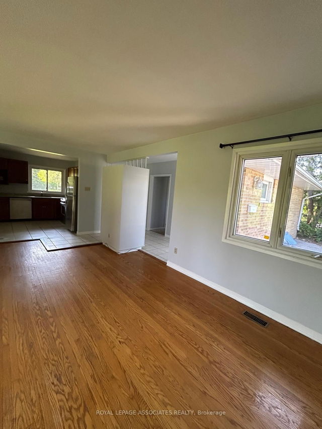 Main - 98 Wigmore Drive