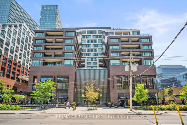 301 - 455 Wellington Street