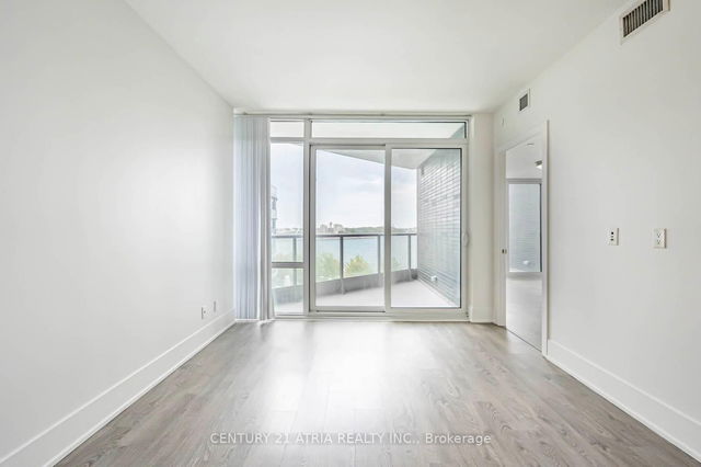 505 - 1 Edgewater Drive