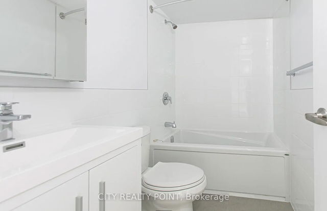 1503 - 33 Isabella Street