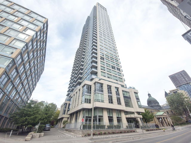 1601 - 500 Sherbourne Street