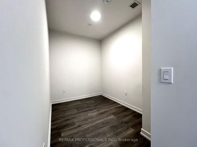 Unit 503 — 181 Sterling Rd, Toronto - Dufferin Grove image-0-4