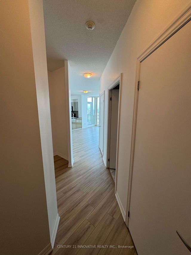 3105 - 16 Yonge Street