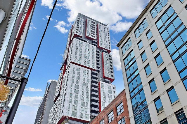 2505 - 318 Richmond Street W