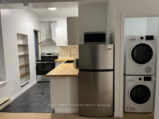 Main - 208 Carlton Street