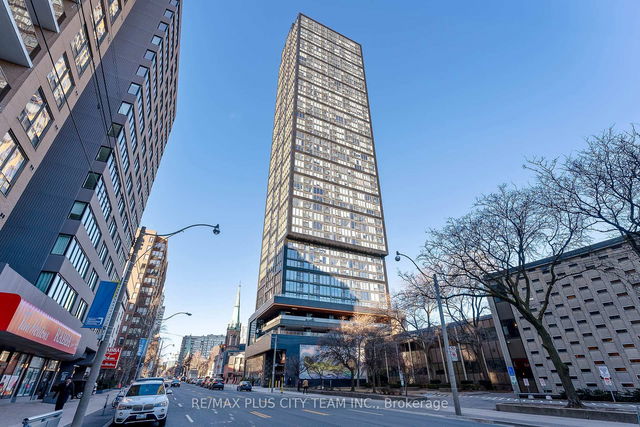 3811 - 319 Jarvis Street