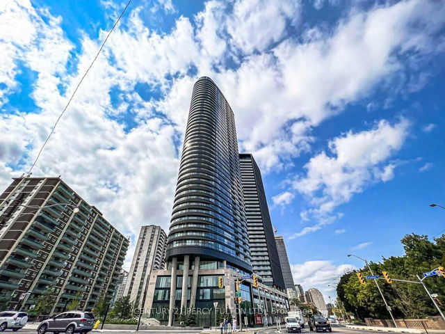 3417 - 585 Bloor Street E