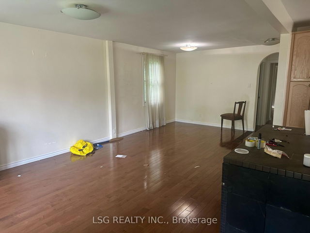107 Elmhurst Avenue