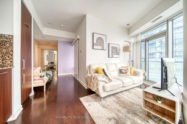 3411 - 14 York Street