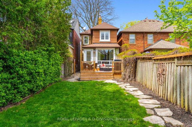 325 Davisville Avenue