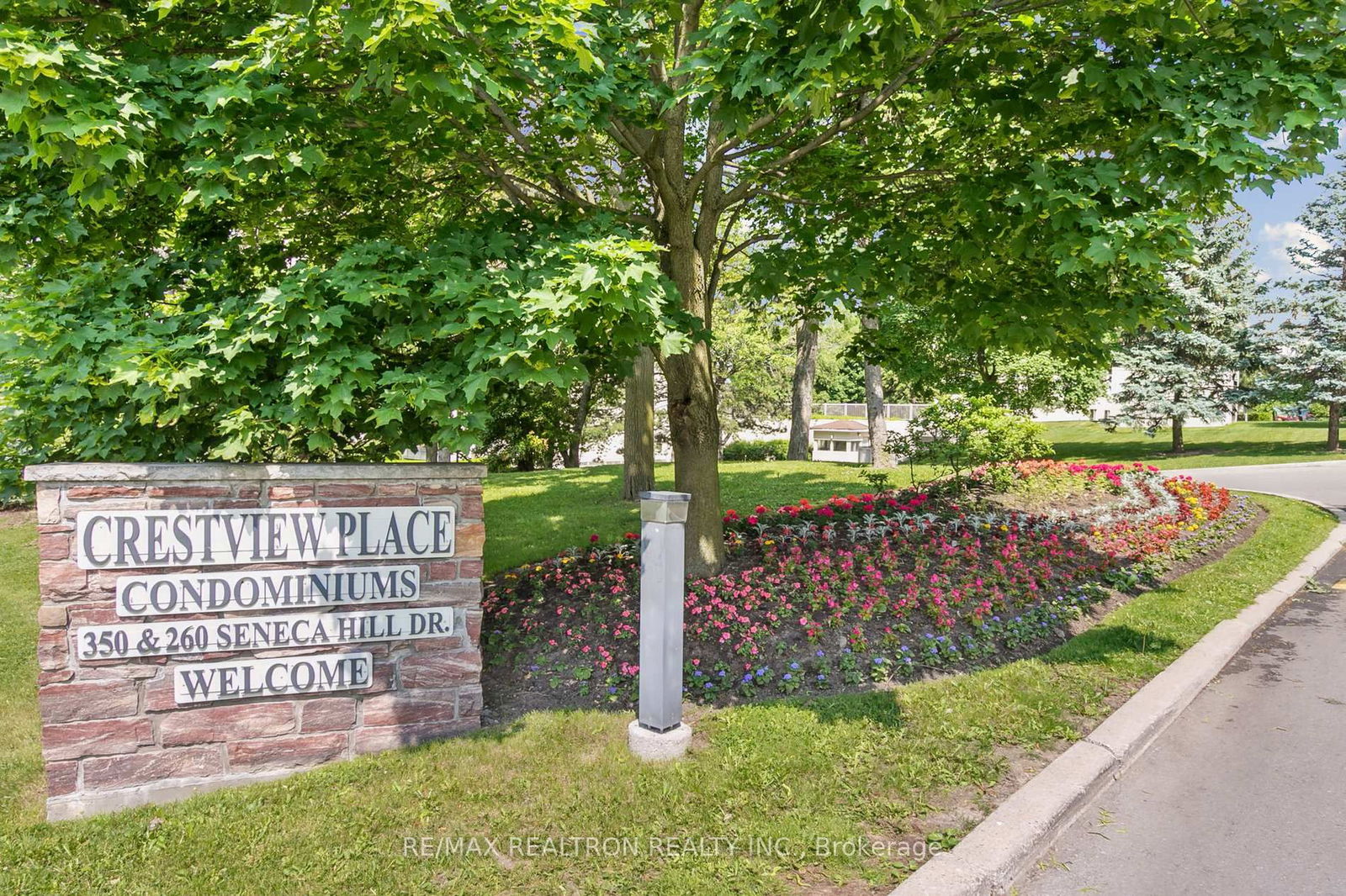 Condo for sale at 801-350 Seneca Hill Drive, Toronto, Don Valley Village, M2J 4S7 - MLS: C12227488