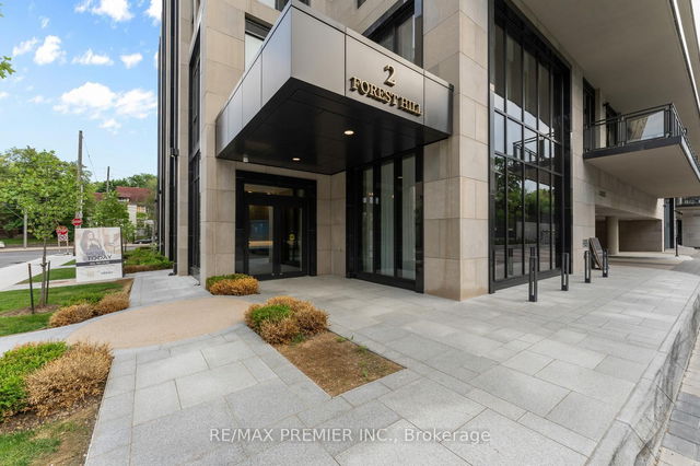 808 - 2 Forest Hill Road