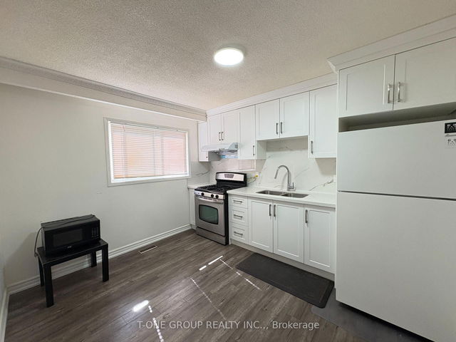 Main Floor - 34 Navaho Drive