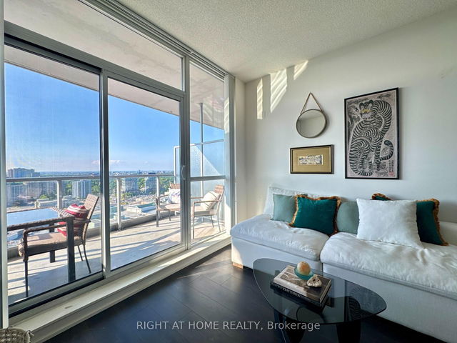 2109 - 70 Forest Manor Road
