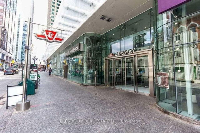 2609 - 1 Bloor Street E