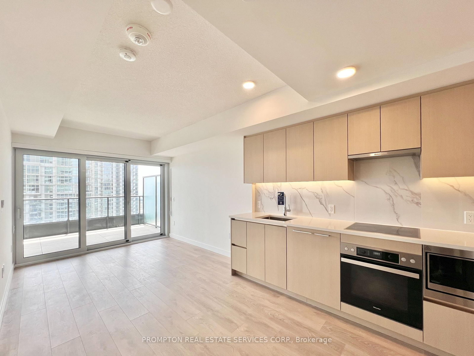 1 Concord Cityplace Way, Unit 3808 - Photo 4