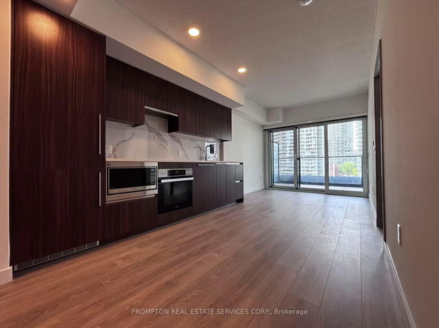 739 - 1 Concord Cityplace Way