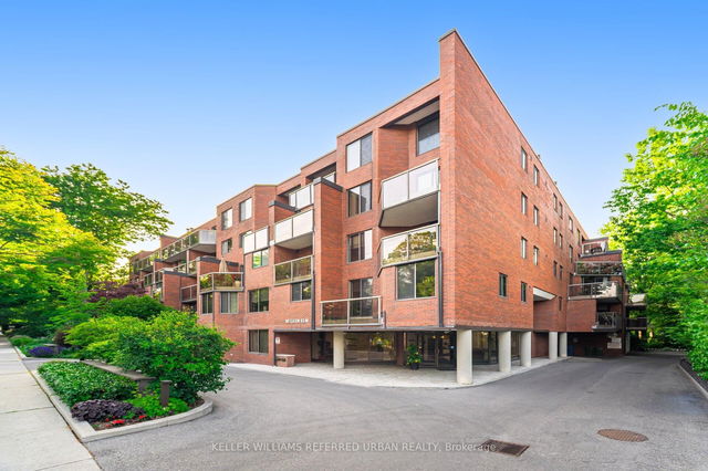 109/209 - 30 Glen Elm Avenue E