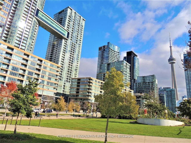 2202 - 15 Iceboat Terrace