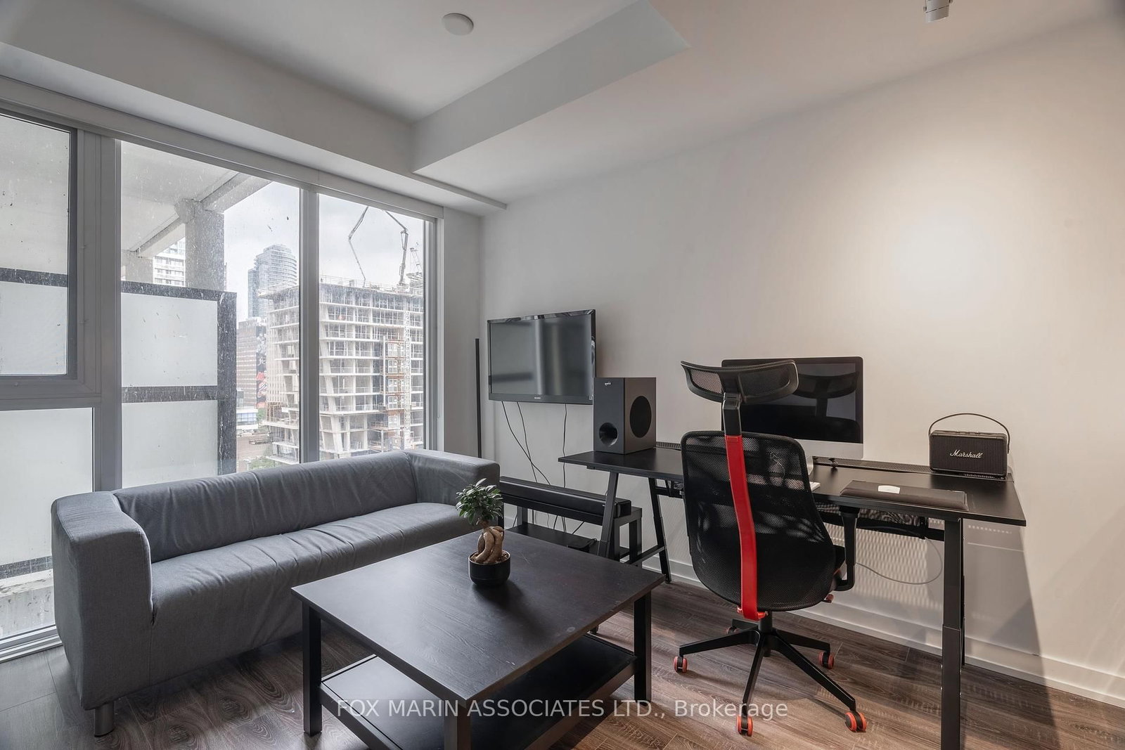 20 Edward Street, Unit 921 - Photo 4