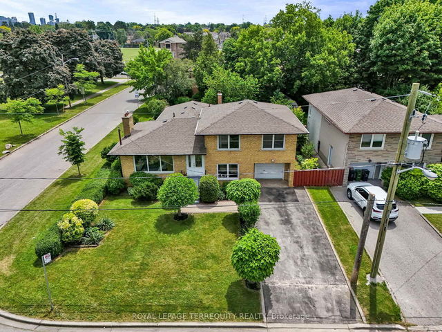 35 Lissom Crescent