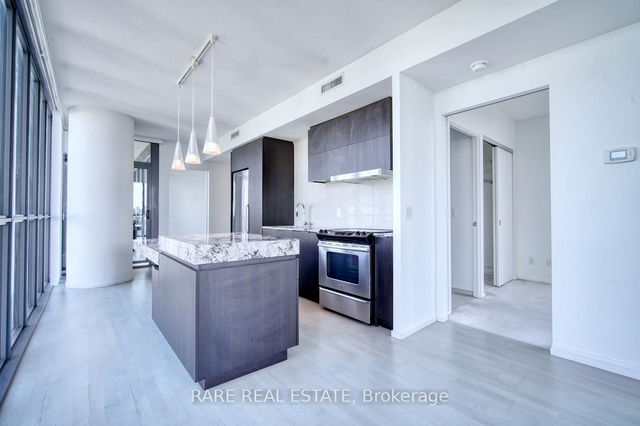 1610 - 101 Charles Street E
