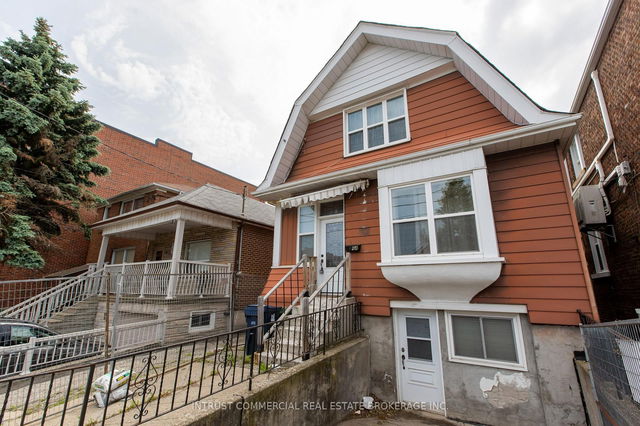 464 Oakwood Avenue