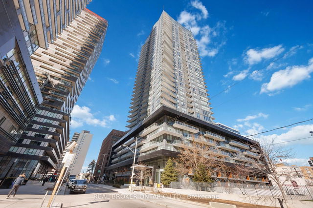406 - 30 Roehampton Avenue