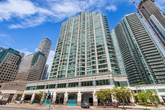 #505 - 10 Queens Quay W