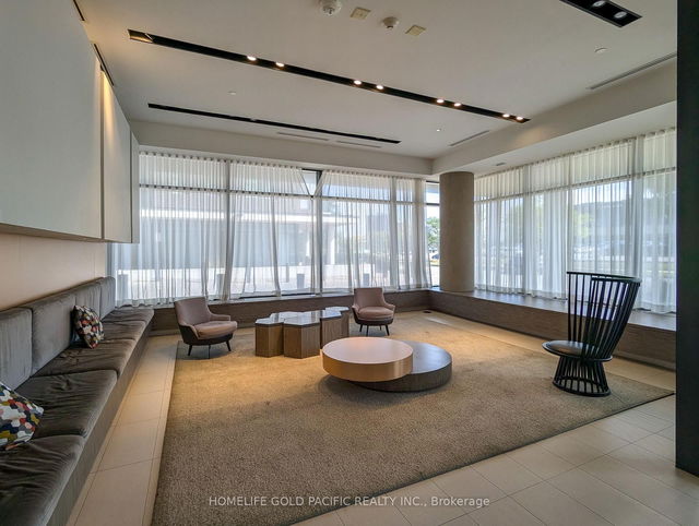 1001 - 128 Fairview Mall Drive