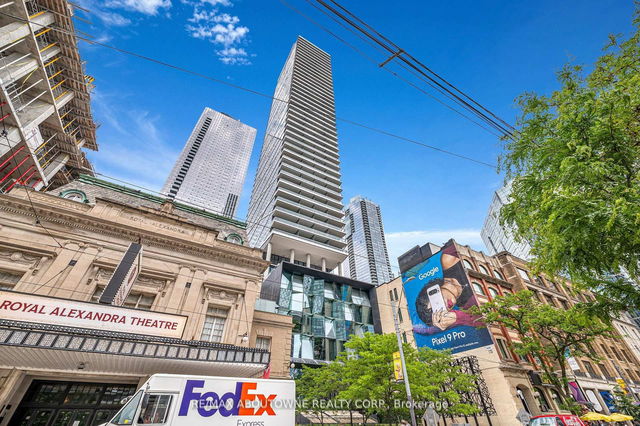 1603 - 224 King Street
